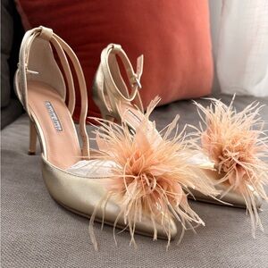 Charles David Gold Feathered Heels